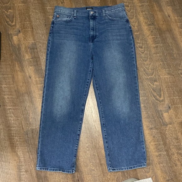 HUSDON NOA YVONNE HIGH RISE STRAIGHT CROP JEAN W/STRETCH AND FADING DETAILS - Picture 5 of 16